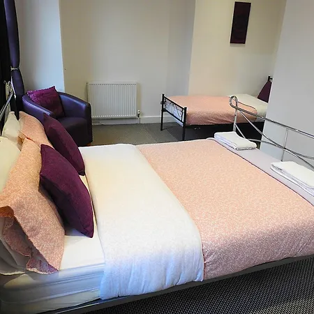 Διαμέρισμα Make Yourself At Home! Large Rooms, Comfy Λιντς