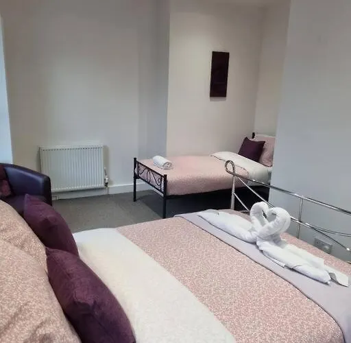 Make Yourself At Home! Large Rooms, Comfy Apartamento